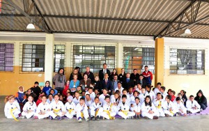 O projeto Taekwondo Mirim Escola, composto com aproximadamente 40 alunos, entre sete e 12 anos