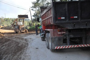 Os bairros Santa Gema, Imbuial e Itajacuru recebem importantes serviços de infraestrutura
