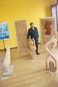 A ação faz parte do trabalho da Prefeitura de Colombo por meio do departamento de Cultura em valorizar o trabalho dos artistas locais
