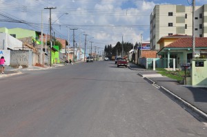 Rua Cerro Azul, em obras, será desbloqueada para o feriado de Finados