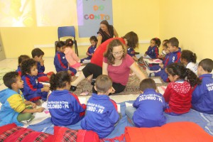 Após a leitura do livro, os pequenos participaram de atividades relacionadas a história.