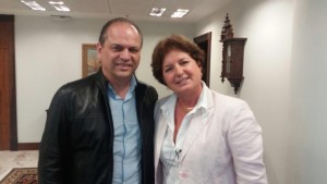Beti Pavin durante a reunião com o Ministro da Saúde Ricardo Barros.