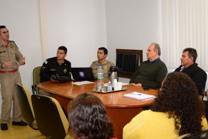 Comandante da Corporação, Tenente Nikolas, apresenta a previsão de aplicação do Fundo