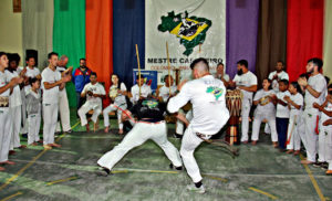 A iniciativa teve como objetivo promover a capoeira e incentivar a prática esportiva infantil.