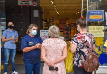 COVID-19: Vigilância Sanitária orienta sobre quais os cuidados que a população deve tomar para não se contaminar na ida ao supermercado